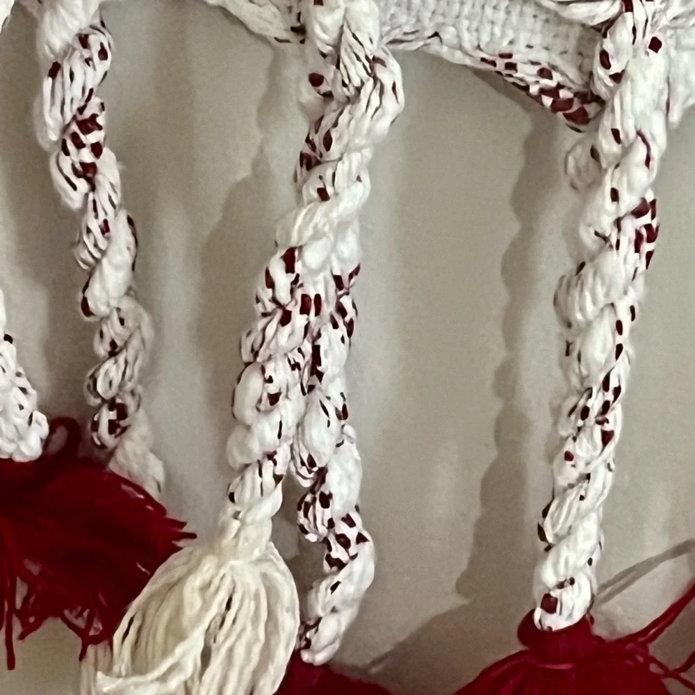 Rachel Zoe Table Runner with tassels Heart Patterned 16x90 100% Cotton NEW